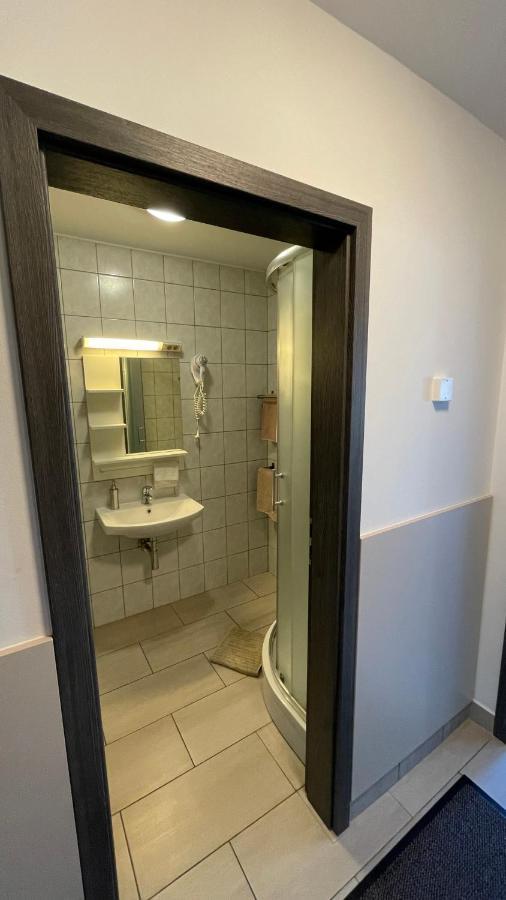 Benevia Apartments 페치 외부 사진